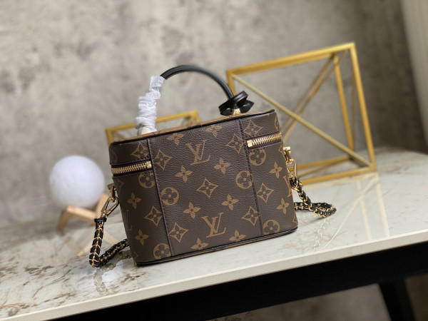 [FREE SHIPPING] LOUIS VUITTON VANITY PM