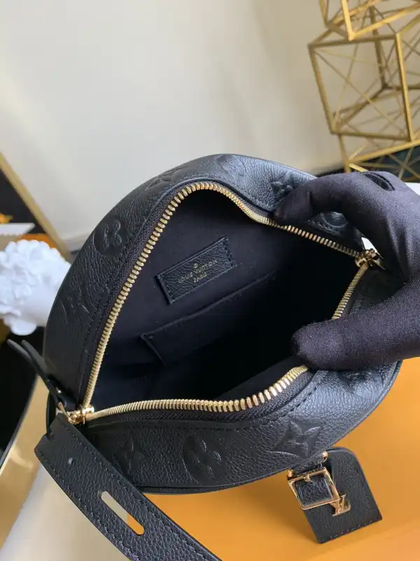 LOUIS VUITTON BOITE CHAPEAU SOUPLE MM