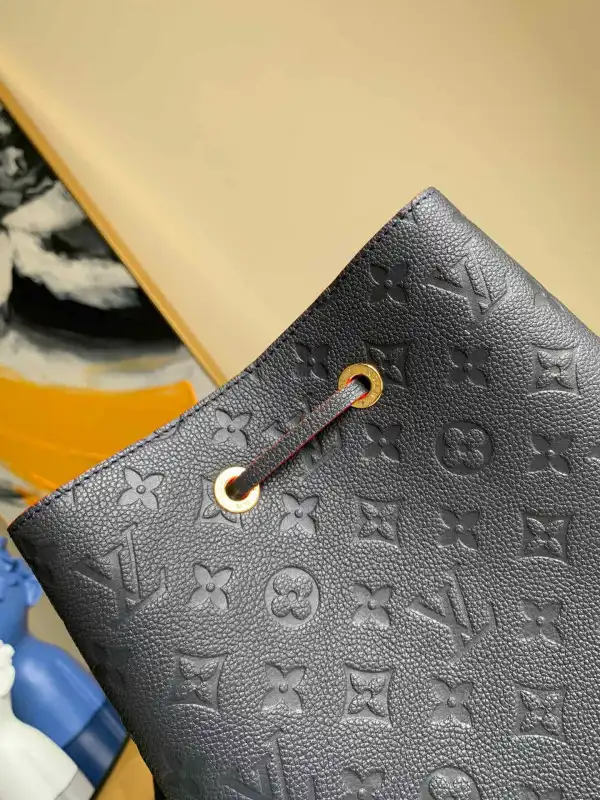 Cheap LOUIS VUITTON NEONOE MM