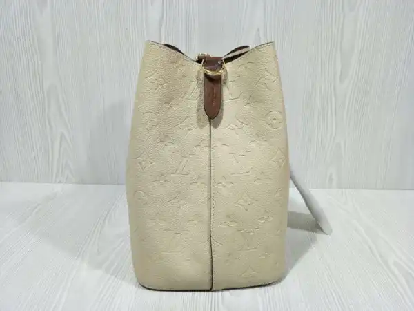 Cheap HOT SALE LOUIS VUITTON NEONOE MM