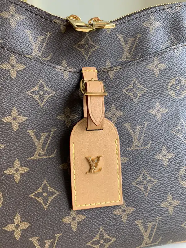 First bag ru LOUIS VUITTON ODÉON PM