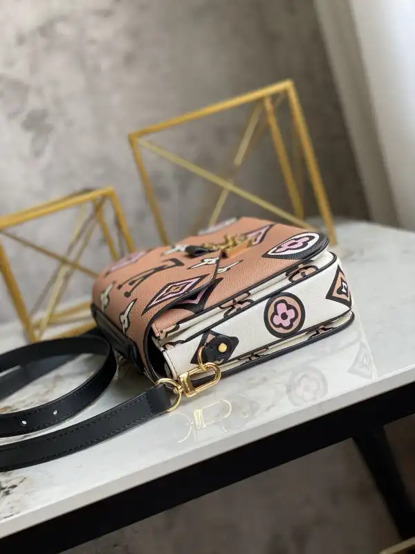 LOUIS VUITTON POCHETTE MÉTIS