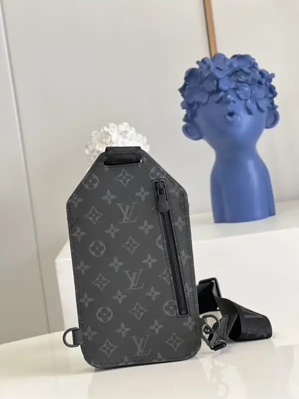 Affordable LOUIS VUITTON SAUMUR SLINGBAG