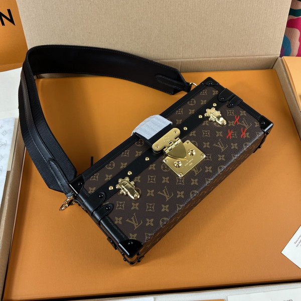 HOT SALE LOUIS VUITTON PETITE MALLE EAST WEST