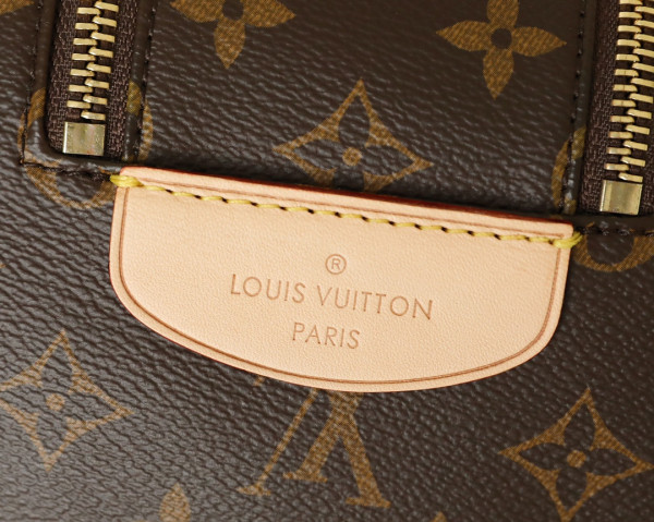 [FREE SHIPPING] LOUIS VUITTON TOILETRY BAG