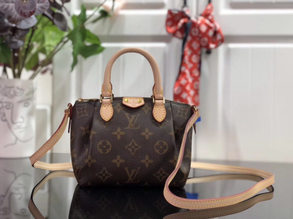 Louis Vuitton TURENNE PM