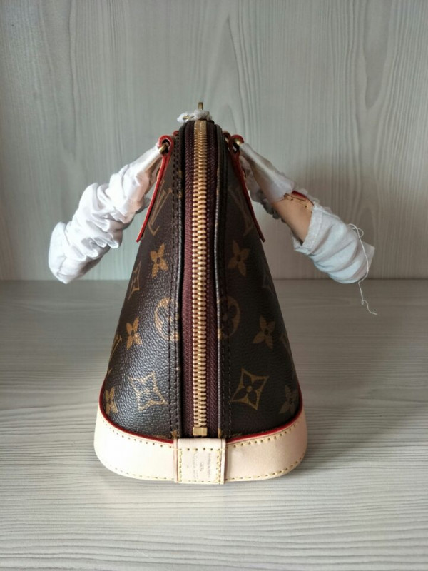 HOT SALE Louis Vuitton ALMA BB