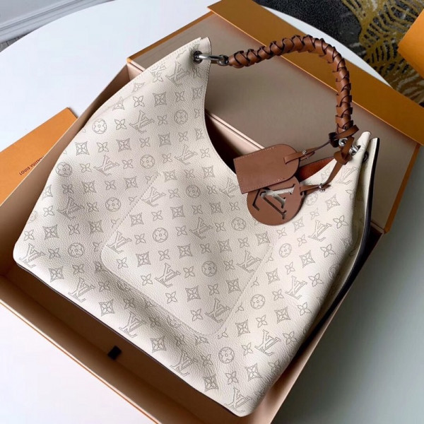 LOUIS VUITTON CARMEL