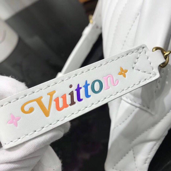 HOT SALE LOUIS VUITTON NEW WAVE BUMBAG