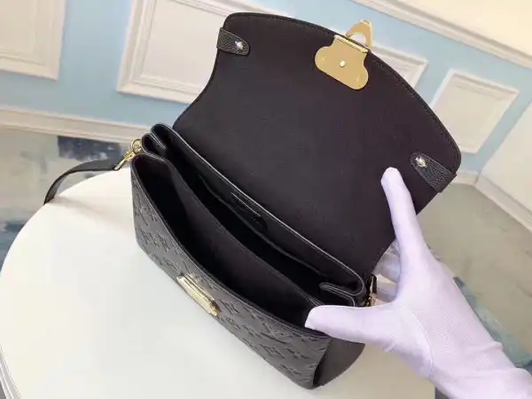 First bag ru LOUIS VUITTON GEORGES BB