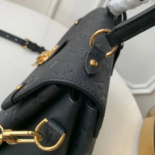 First bag ru LOUIS VUITTON GEORGES MM