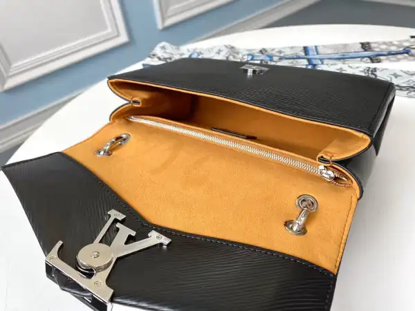 Aaa replica ru LOUIS VUITTON POCHETTE GRENELLE