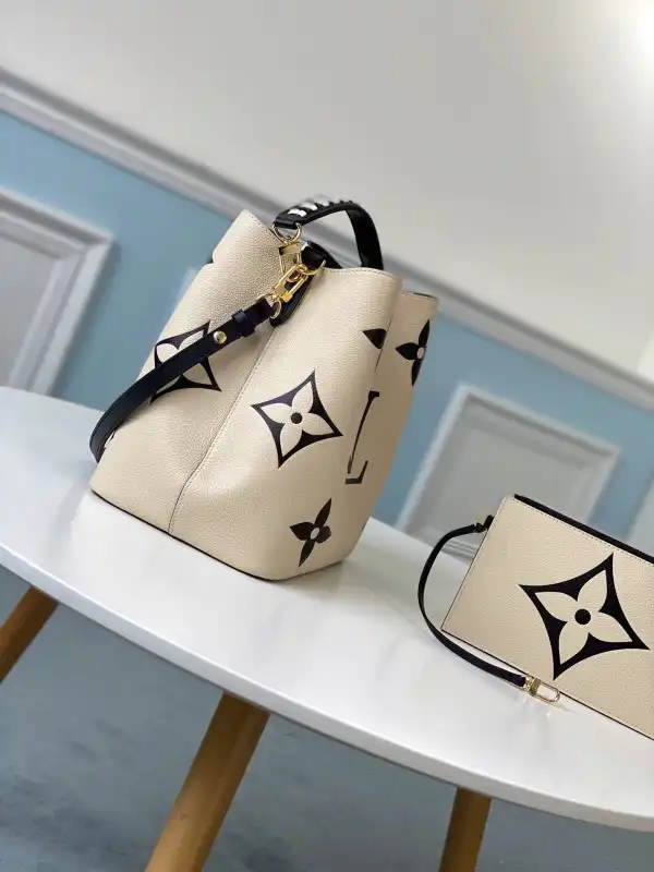 Frstbag ru LOUIS VUITTON NÉONOÉ