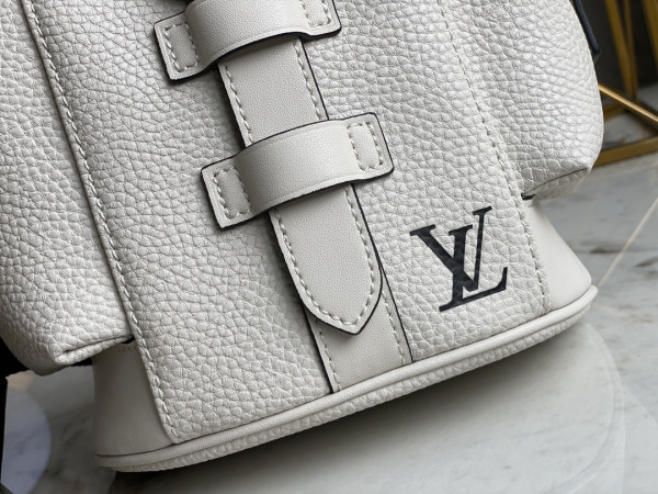 HOT SALE LOUIS VUITTON CHRISTOPHER XS