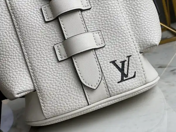 Aaa replica bags LOUIS VUITTON CHRISTOPHER XS