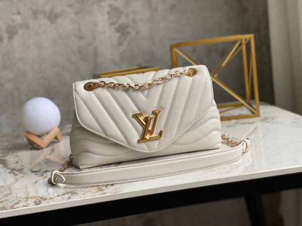 HOT SALE LOUIS VUITTON NEW WAVE CHAIN BAG