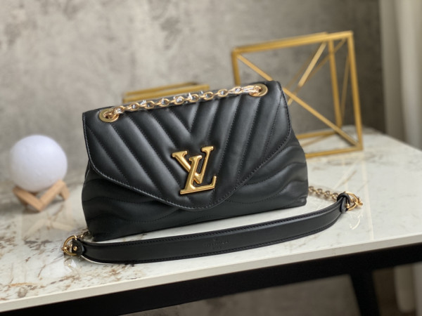 LOUIS VUITTON NEW WAVE CHAIN BAG