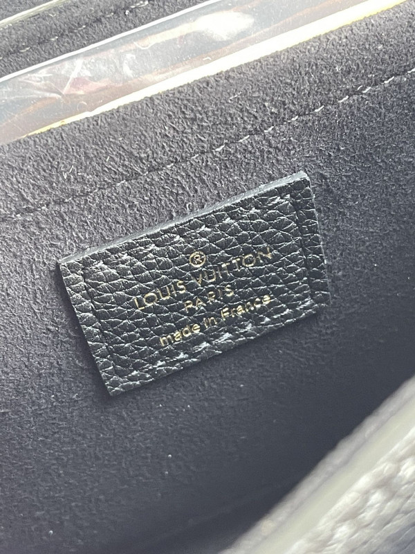 HOT SALE LOUIS VUITTON LOCKME TENDER