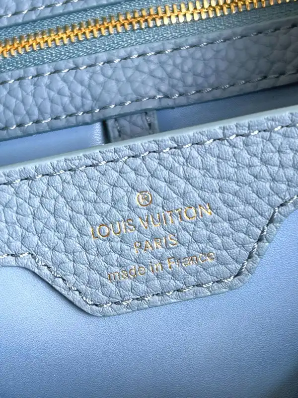 Rep LOUIS VUITTON CAPUCINES BB