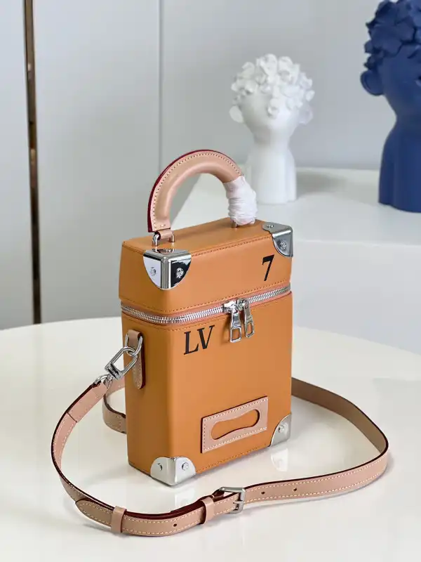 TO LOUIS VUITTON VERTICAL BOX TRUNK