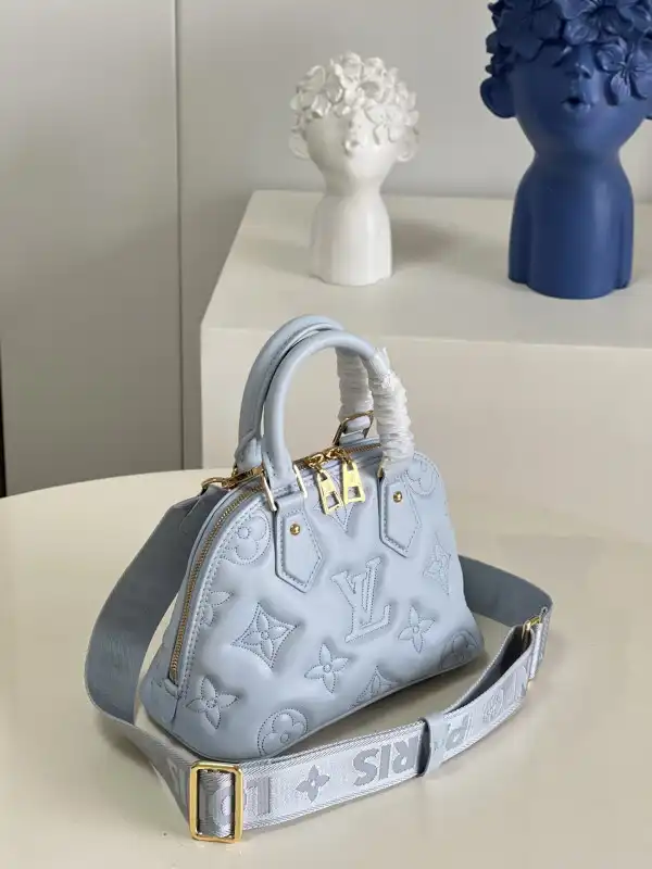 LOUIS VUITTON ALMA BB