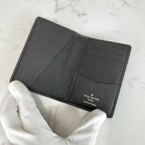 TO LOUIS VUITTON POCKET ORGANIZER