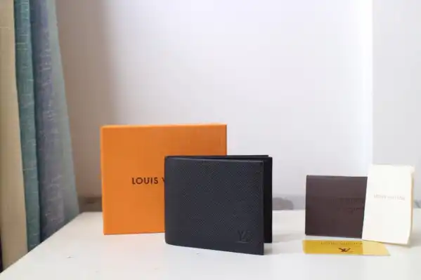 TO LOUIS VUITTON AMERIGO WALLET