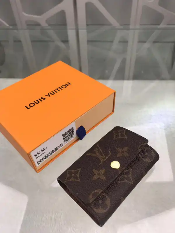 Aaa replica ru LOUIS VUITTON 6 KEY HOLDER