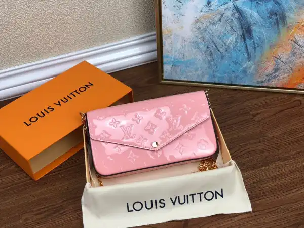 Frstbag ru LOUIS VUITTON POCHETTE FÉLICIE