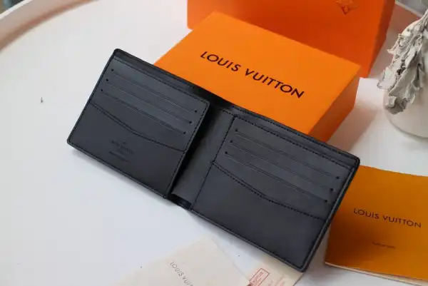 LOUIS VUITTON SLENDER WALLET