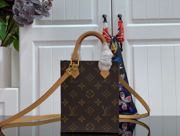 HOT SALE LOUIS VUITTON PETIT SAC PLAT