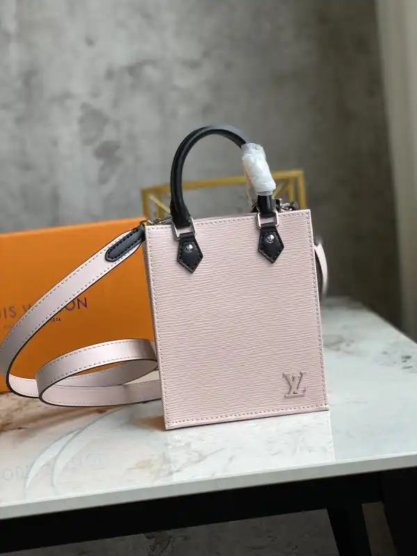 LOUIS VUITTON PETIT SAC PLAT