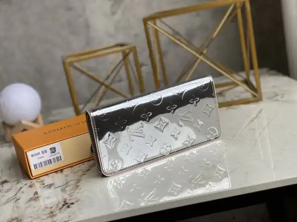 Rep LOUIS VUITTON ZIPPY WALLET VERTICAL