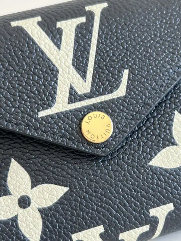 Louis Vuitton VICTORINE Wallet