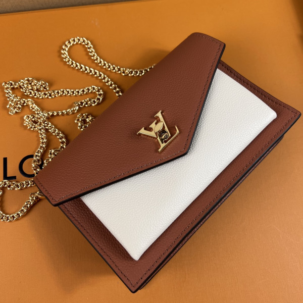 HOT SALE LOUIS VUITTON MYLOCKME CHAIN POCHETTE