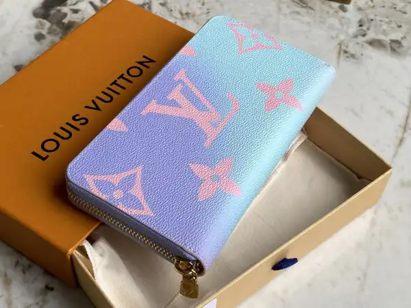 Cheap LOUIS VUITTON ZIPPY WALLET