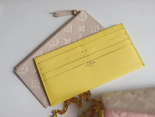 LOUIS VUITTON POCHETTE FÉLICIE