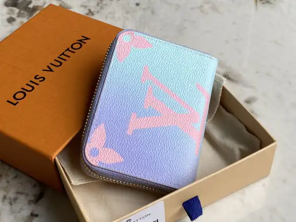 TO LOUIS VUITTON ZIPPY COIN PURSE