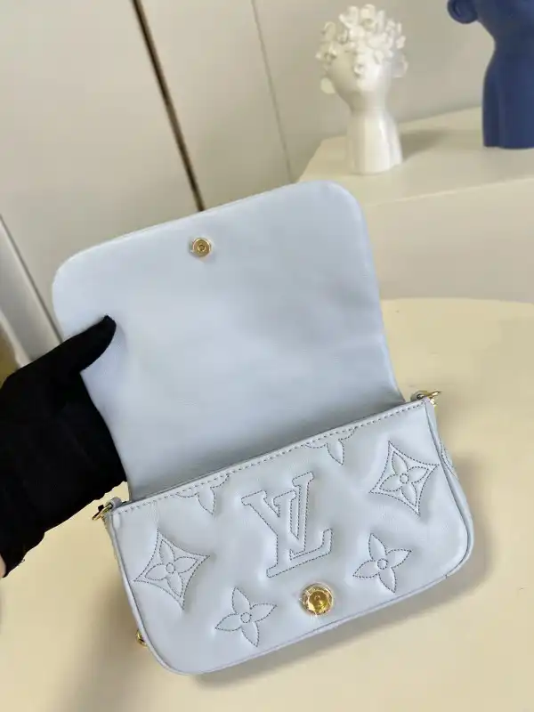 Affordable LOUIS VUITTON WALLET ON STRAP BUBBLEGRAM