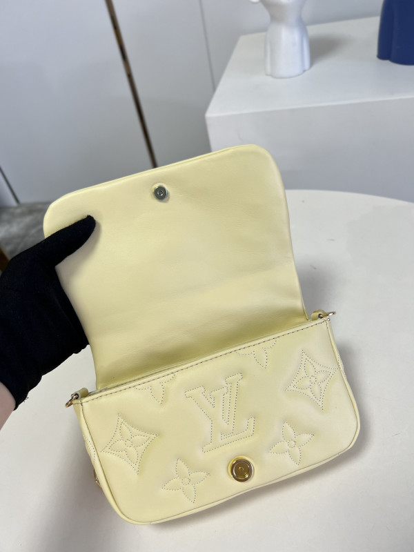 HOT SALE LOUIS VUITTON WALLET ON STRAP BUBBLEGRAM