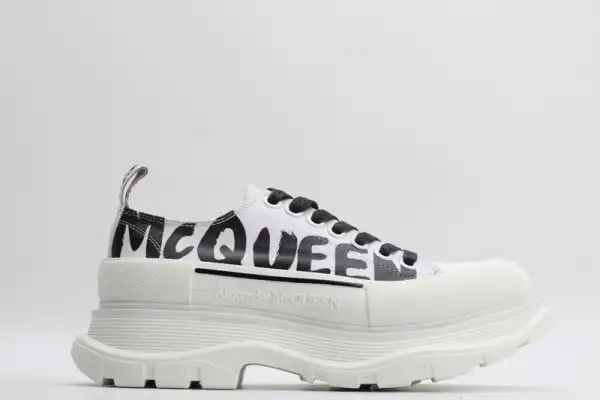 ALEXANDER MCQUEEN Tread Slick Lace Up