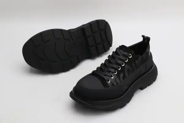 ALEXANDER MCQUEEN Tread Slick Lace Up