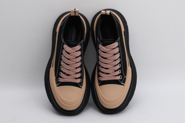 HOT SALE ALEXANDER MCQUEEN Tread Slick Lace Up