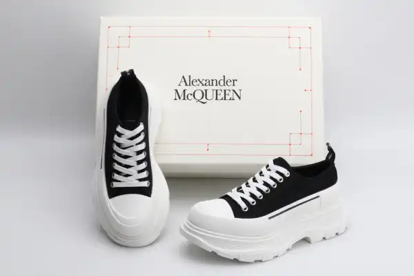 ALEXANDER MCQUEEN Tread Slick Lace Up