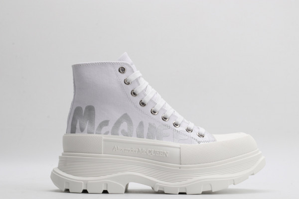 HOT SALE ALEXANDER MCQUEEN Tread Slick Boot