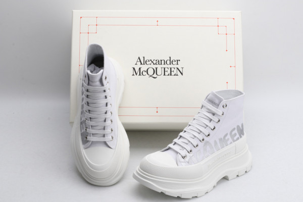 HOT SALE ALEXANDER MCQUEEN Tread Slick Boot