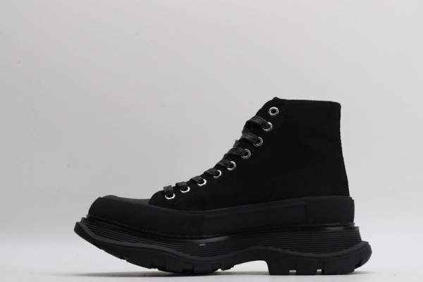 HOT SALE ALEXANDER MCQUEEN Tread Slick Boot