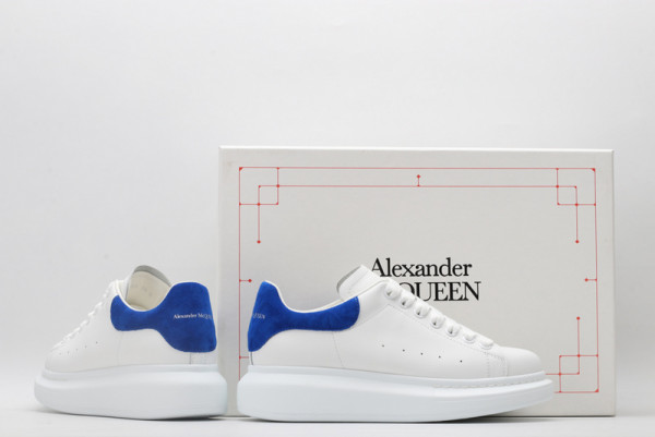 HOT SALE ALEXANDER MCQUEEN Oversized Sneaker