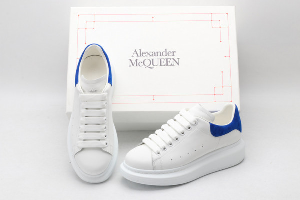 HOT SALE ALEXANDER MCQUEEN Oversized Sneaker