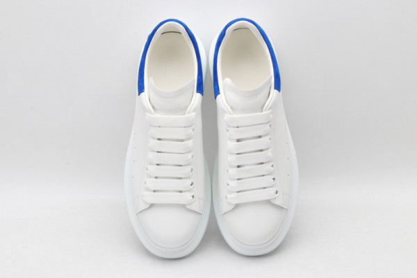 HOT SALE ALEXANDER MCQUEEN Oversized Sneaker